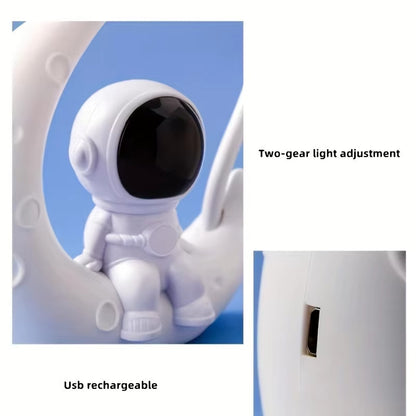 Creative Moon Astronaut Nightlight, LED Small Desk Lamp For Bedroom Decoration, Christmas Gift Modern Desk Lamp For Bedroom Decor, Ideal Christmas Gift